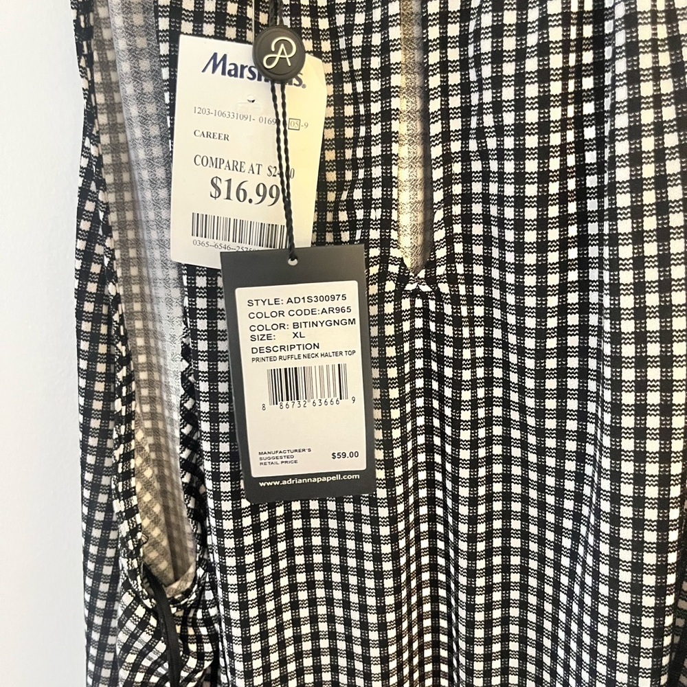 Sleeveless blouse